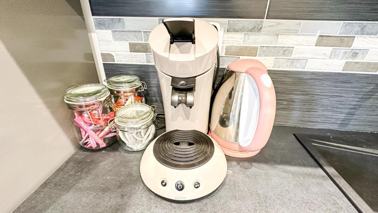 Le Comfy Nook - Tiny House Paris Cdg Disneyland วิลล์ปาริซีส์ ภายนอก รูปภาพ