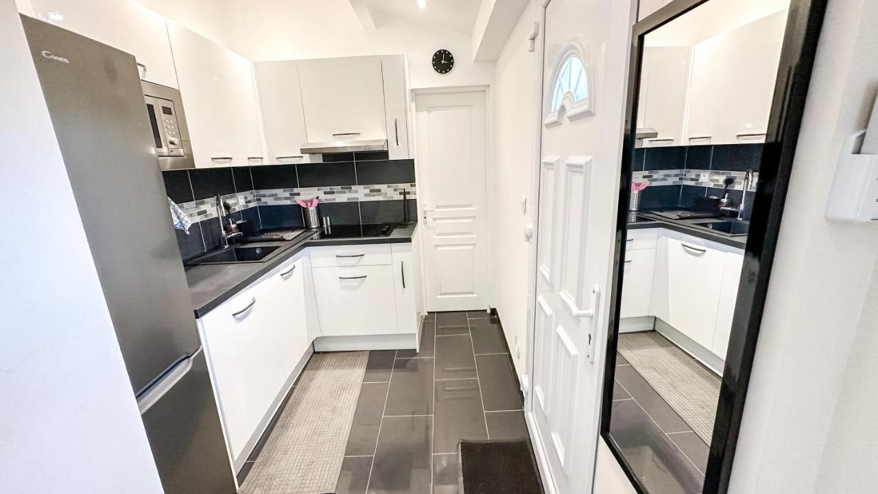 Le Comfy Nook - Tiny House Paris Cdg Disneyland วิลล์ปาริซีส์ ภายนอก รูปภาพ
