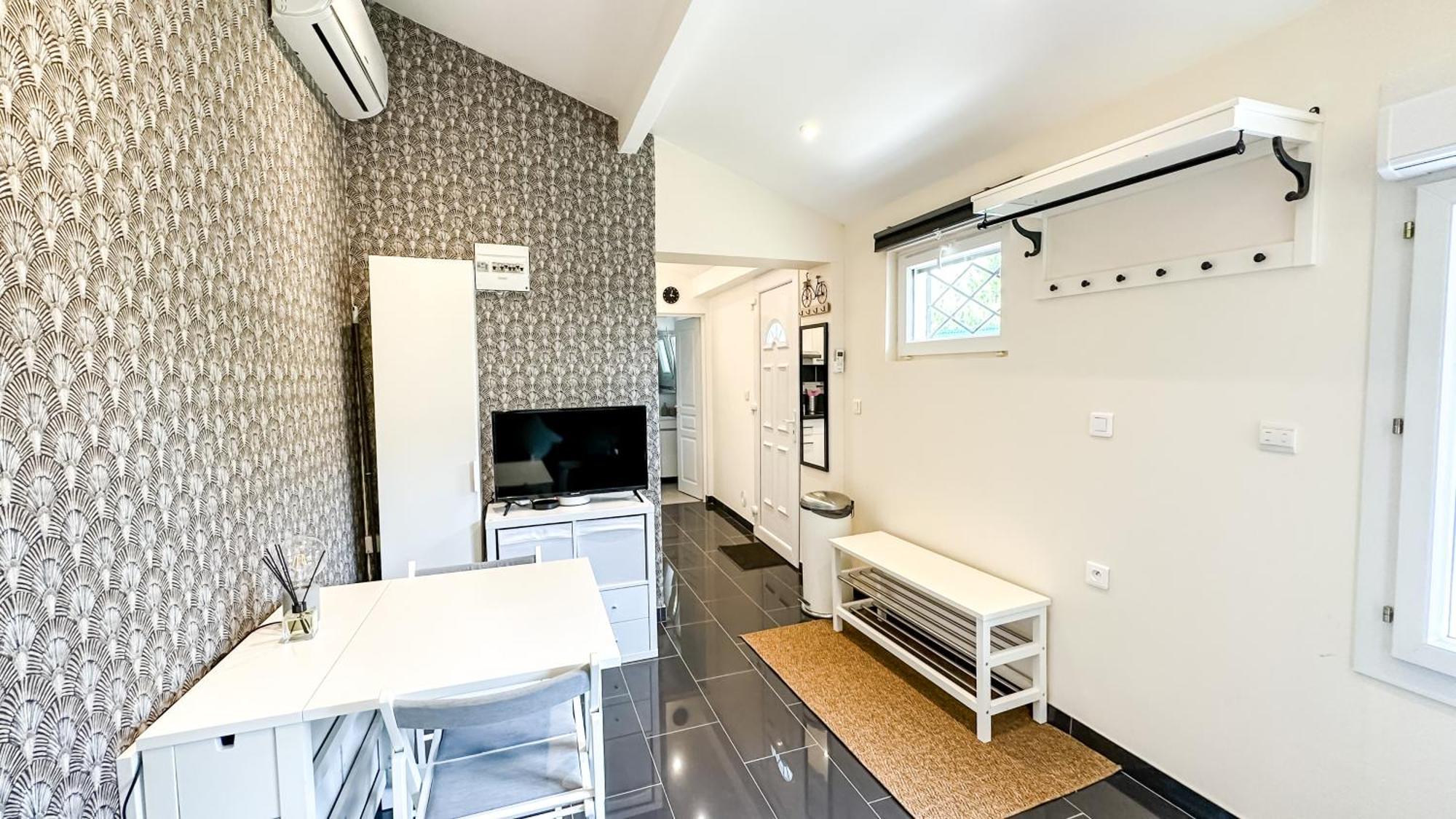 Le Comfy Nook - Tiny House Paris Cdg Disneyland วิลล์ปาริซีส์ ภายนอก รูปภาพ